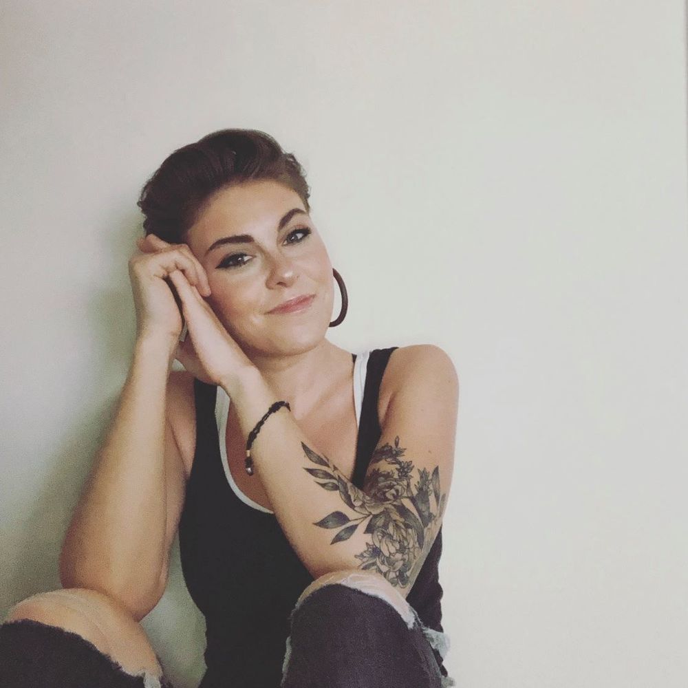 Meet your Posher, Taylor